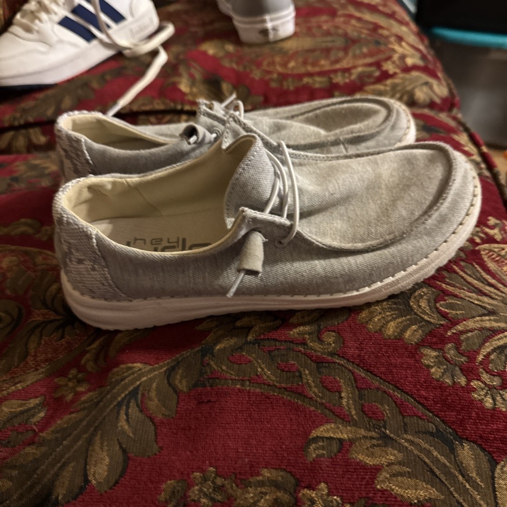 Hey Dude Wendy Women Size 7 Gray Canvas Comfort Shoes